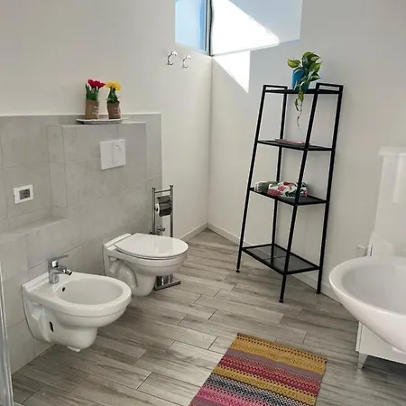 La Del Testa Matta Πανσιόν Travedona